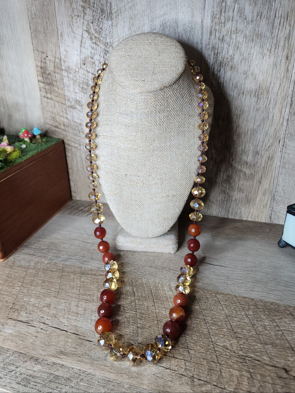 Vintage agate & crystal necklace